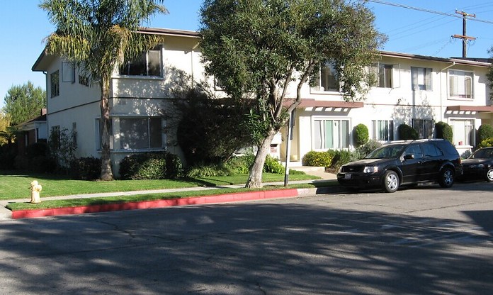 1802 Oak St property thumbnail
